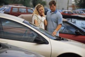 Buscando coches usados - Foto: www.superexperto.com